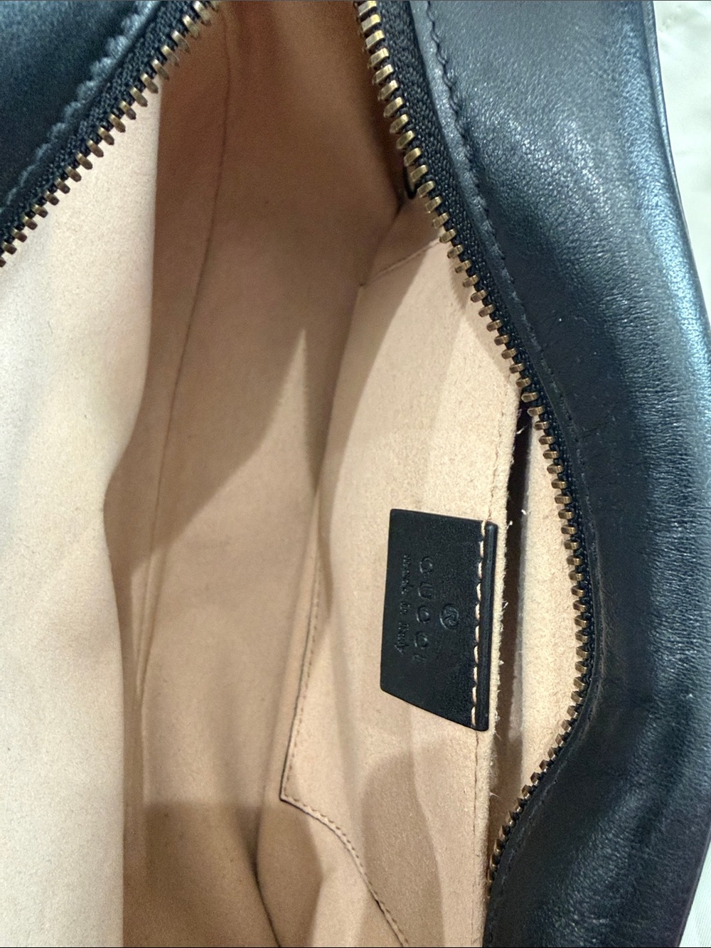 GG Marmont small camera bag - Picture 12 of 13